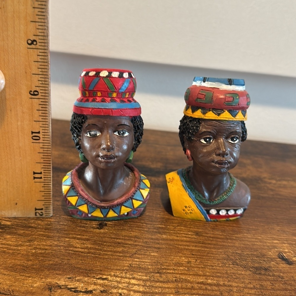 Vintage African Handcarved Queen Figurines decor - Picture 5 of 6